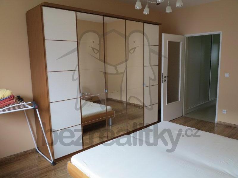 Prenájom bytu 2-izbový 56 m², Novobohdalecká, Praha, Praha