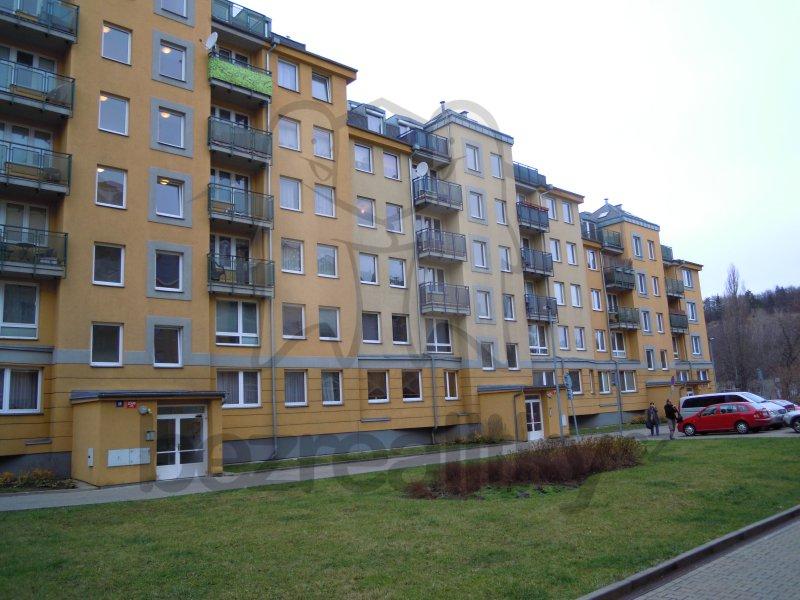 Prenájom bytu 2-izbový 56 m², Kovanecká, Praha, Praha