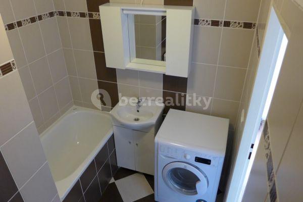 Prenájom bytu 2-izbový 45 m², Kardašovská, 