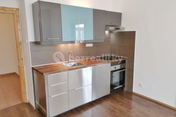 Prenájom bytu 3-izbový 64 m², Na Slovance, 