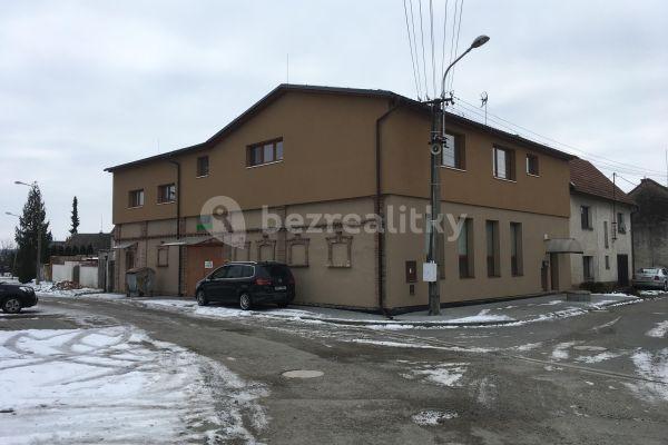 Prenájom bytu 2-izbový 75 m², 435, Kožušany-Tážaly