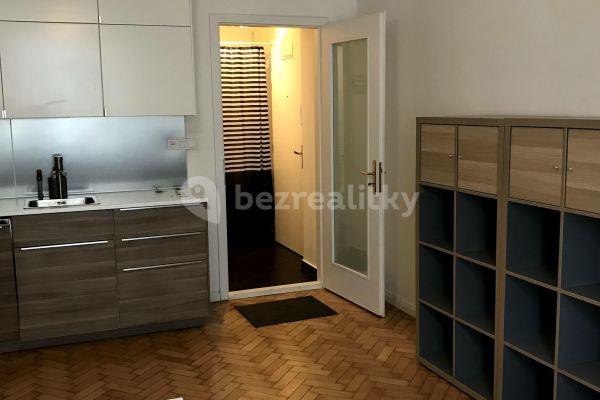 Prenájom bytu 1-izbový 34 m², Šimáčkova, Praha