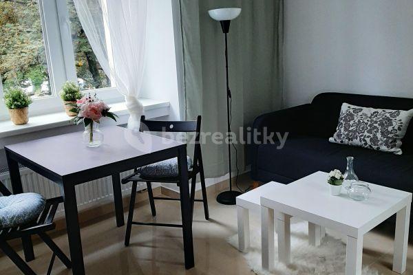 Prenájom bytu Garsoniéra 25 m², Nuselská, Praha, Praha