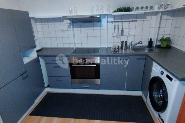 Prenájom bytu 2-izbový 36 m², Na Okraji, Praha, Praha