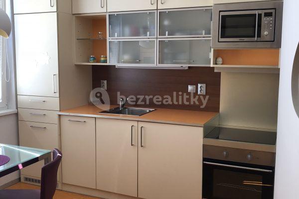 Prenájom bytu 1-izbový 37 m², Horolezecká, Praha 15