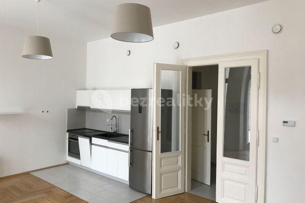 Prenájom bytu 1-izbový 43 m², Slovenská, Olomouc