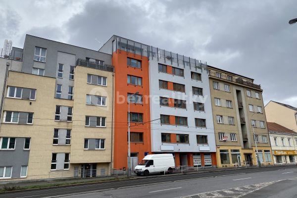 Prenájom bytu 2-izbový 50 m², Plzeňská, Praha