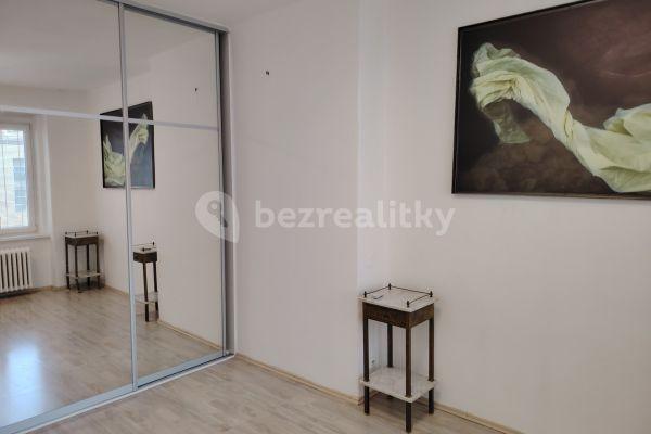 Prenájom bytu 2-izbový 54 m², Dělnická, Praha