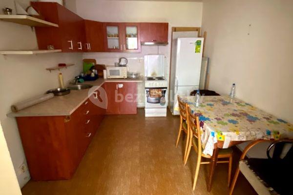 Prenájom bytu 3-izbový 54 m², Bryksova, Praha