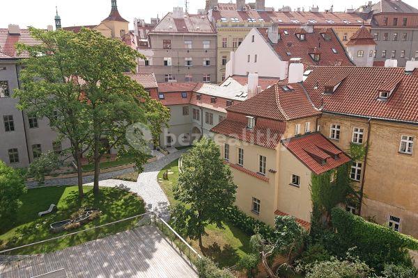 Prenájom bytu 2-izbový 38 m², U Milosrdných, Praha