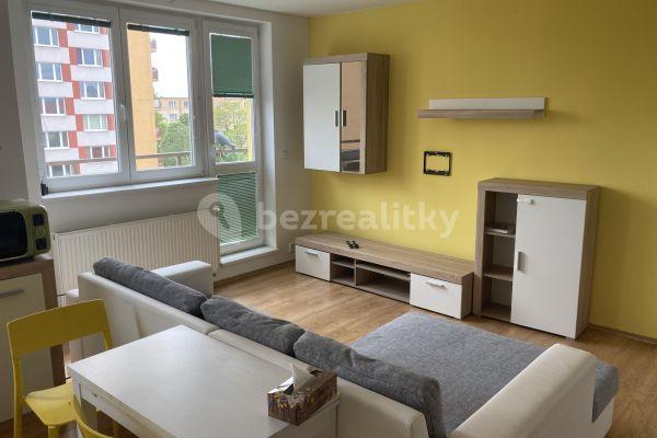 Prenájom bytu 1-izbový 50 m², Jabloňová, Hlavní město Praha