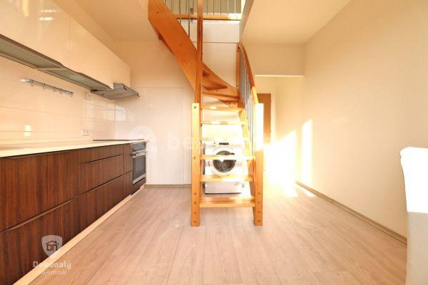 Prenájom bytu 2-izbový 39 m², Herejkova, 