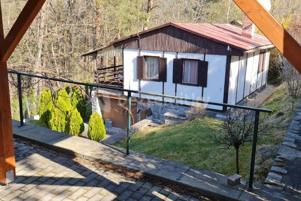 Predaj rekreačného objektu 61 m², pozemek 402 m², Slapy