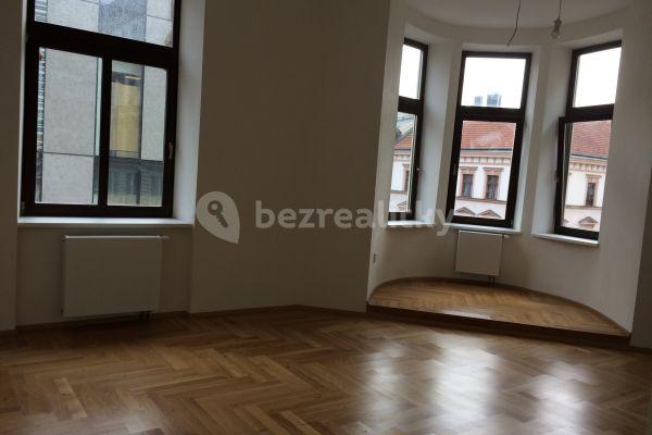 Prenájom bytu 2-izbový 53 m², 