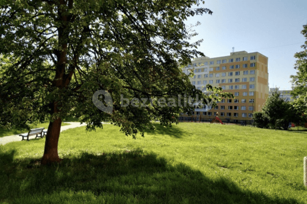 Prenájom bytu 2-izbový 59 m², Italská, 