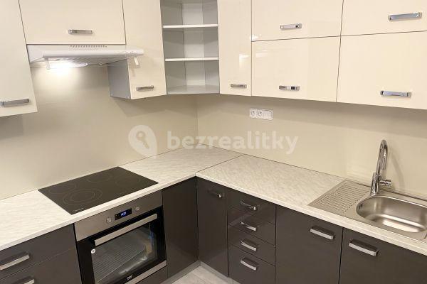 Prenájom bytu 4-izbový 84 m², Filipova, Praha