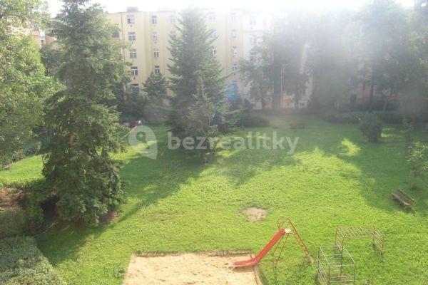 Prenájom bytu 2-izbový 69 m², Národní obrany, Praha