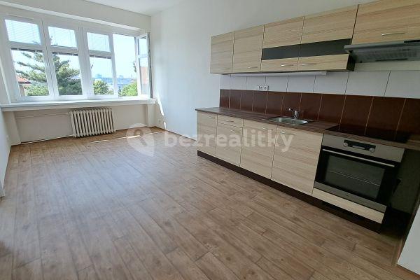 Prenájom bytu 2-izbový 50 m², Černokostelecká, Praha