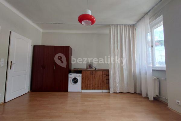 Prenájom bytu Garsoniéra 22 m², Kladenská, Praha