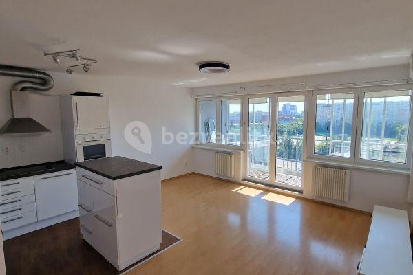 Prenájom bytu 3-izbový 82 m², Fryčovická, Praha