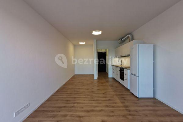 Prenájom bytu 1-izbový 39 m², Střední, Brno, Jihomoravský kraj