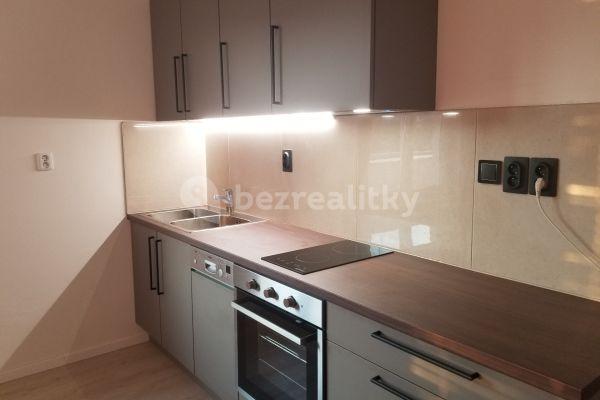 Prenájom bytu 1-izbový 32 m², Mikanova, Praha