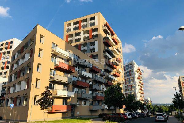 Prenájom bytu 4-izbový 91 m², Mantovská, Praha, Praha