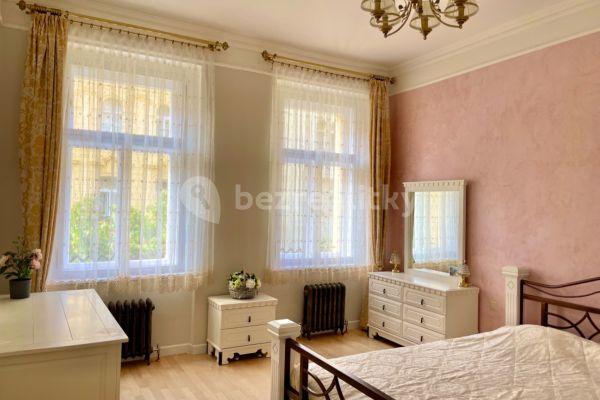 Prenájom bytu 2-izbový 56 m², Chodská, Praha