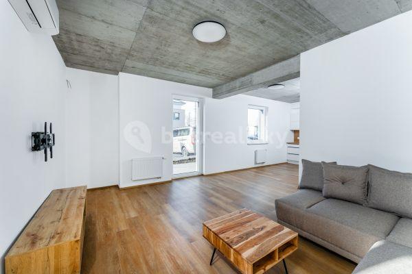 Prenájom bytu 2-izbový 61 m², U Slaviborského dvora, Hlavní město Praha