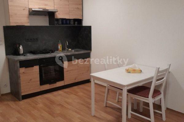 Prenájom bytu 1-izbový 38 m², Podkovářská, Praha