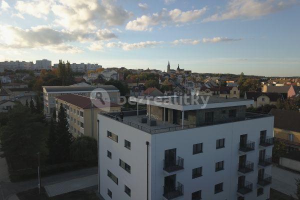 Prenájom bytu 2-izbový 60 m², Čechova, Kladno