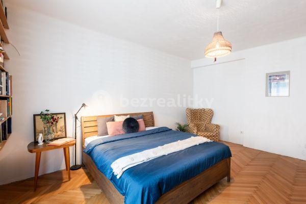 Predaj bytu 3-izbový 68 m², Kouřimská, Hlavní město Praha