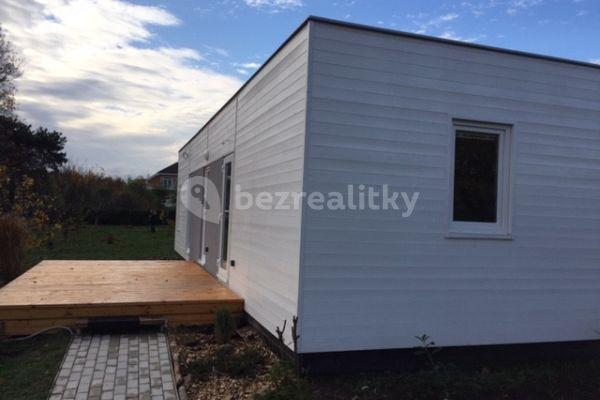 Prenájom bytu 3-izbový 48 m², V Cestách, Šestajovice