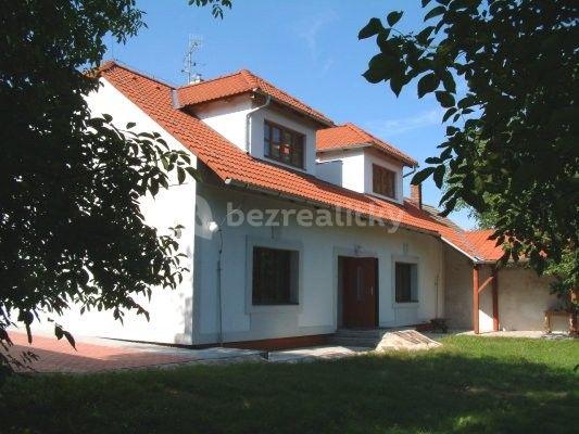 Prenájom bytu 3-izbový 90 m², Tismice