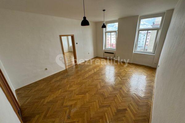 Prenájom bytu 3-izbový 80 m², Husova, Olomouc, Olomoucký kraj