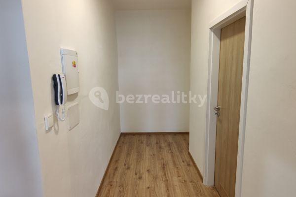 Prenájom bytu 2-izbový 60 m², Pražská, Kolín, Středočeský kraj