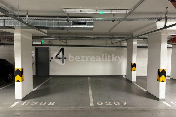 Prenájom garáže 14 m², U Viktorie, Prague