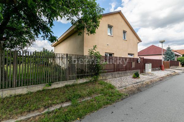 Predaj domu 320 m², pozemek 1.032 m², Luční, 