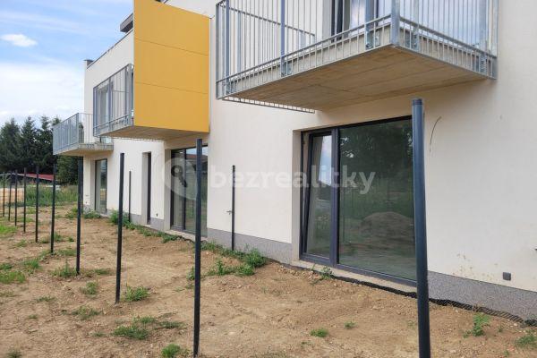 Predaj bytu 2-izbový 85 m², Hlavní, Sulice, Středočeský kraj