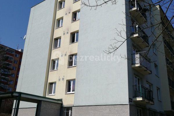 Prenájom kancelárie 66 m², Školní, 