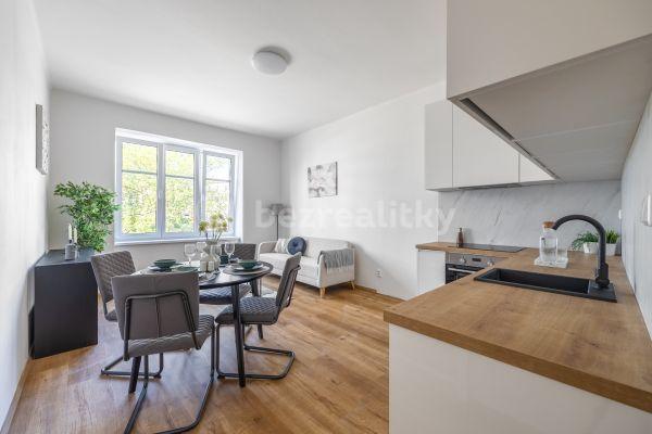 Predaj bytu 3-izbový 68 m², Stehlíkova, Slaný