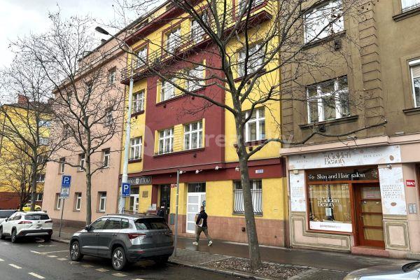 Prenájom bytu 1-izbový 29 m², Hartigova, Praha