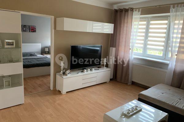 Prenájom bytu 2-izbový 60 m², Wolkerova, Třinec, Moravskoslezský kraj