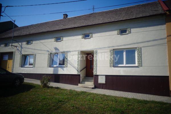 Predaj domu 301 m², pozemek 2.400 m², Roštění