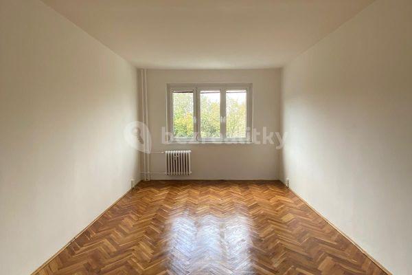 Prenájom bytu 3-izbový 76 m², Budovatelů, Karlovy Vary, Karlovarský kraj