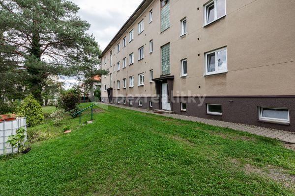 Predaj bytu 3-izbový 67 m², Školská, 