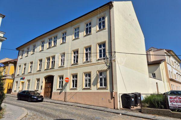 Prenájom bytu 2-izbový 65 m², Mostecká, Litoměřice