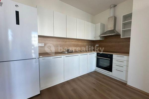 Prenájom bytu 2-izbový 40 m², Zengrova, Kolín