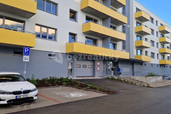 Prenájom bytu 2-izbový 62 m², Studentská, Plzeň