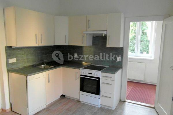 Prenájom bytu 2-izbový 80 m², Čelakovského, Chomutov, Ústecký kraj